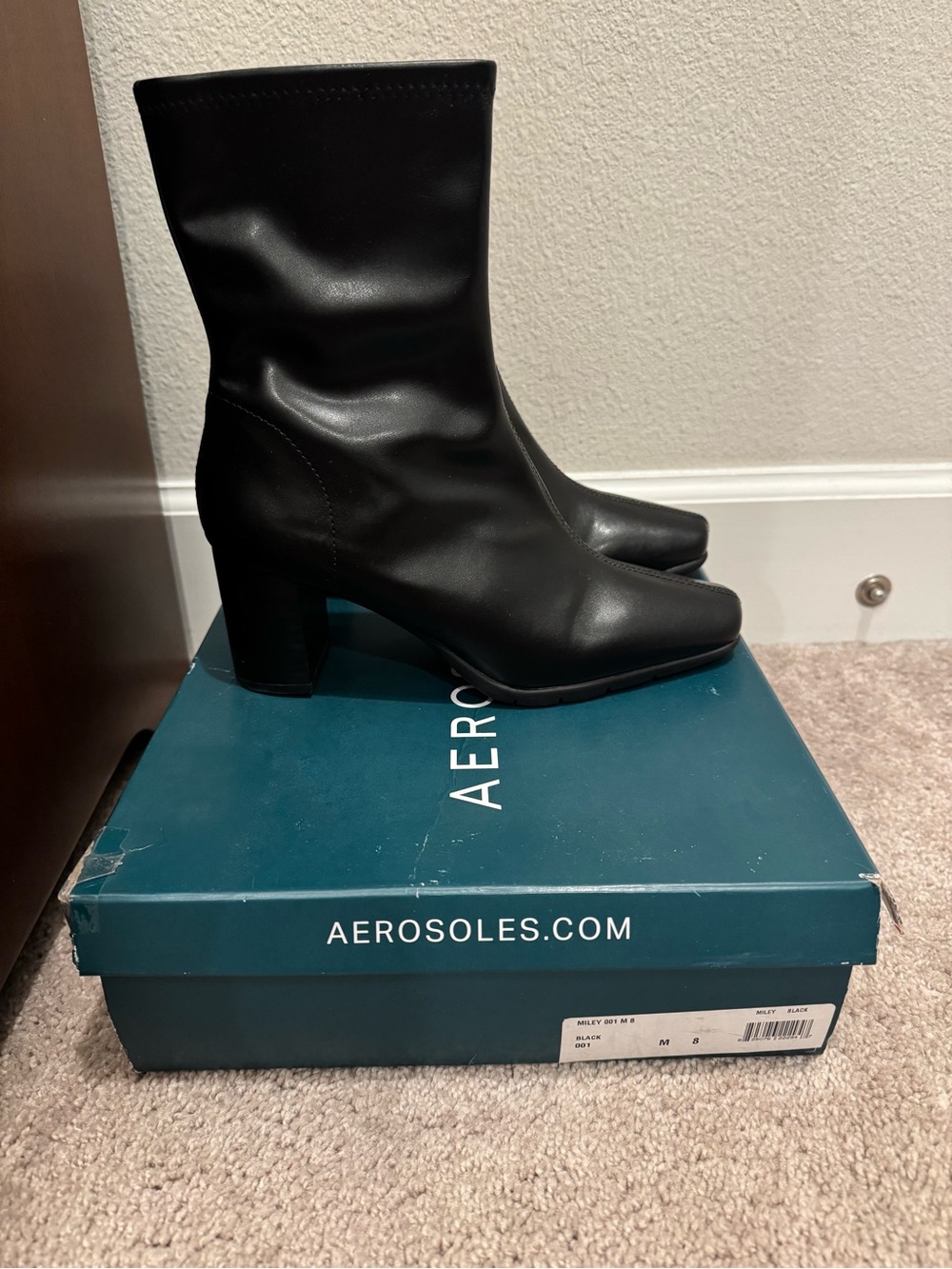 AEROSOLES Black Mid-Calf Square Toe Block Heel Boots